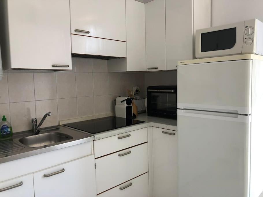 Appartement 28 M2 Au Calme A Menton